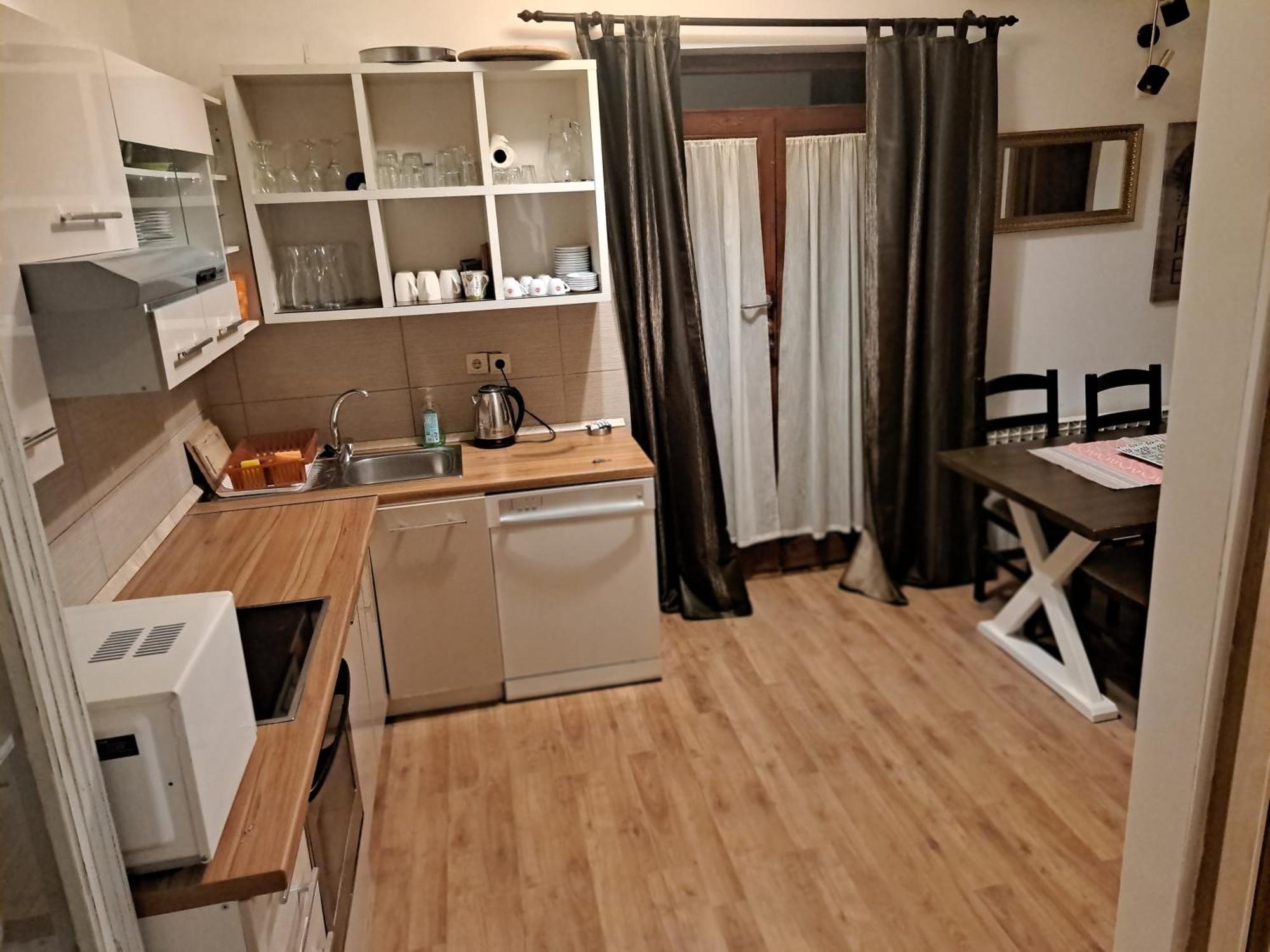 Apartman Zuki ซาเกร็บ ภายนอก รูปภาพ